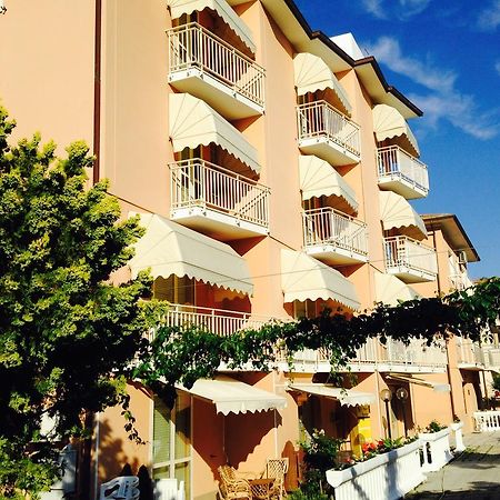 Residence Regni Σενιγκάλια Εξωτερικό φωτογραφία