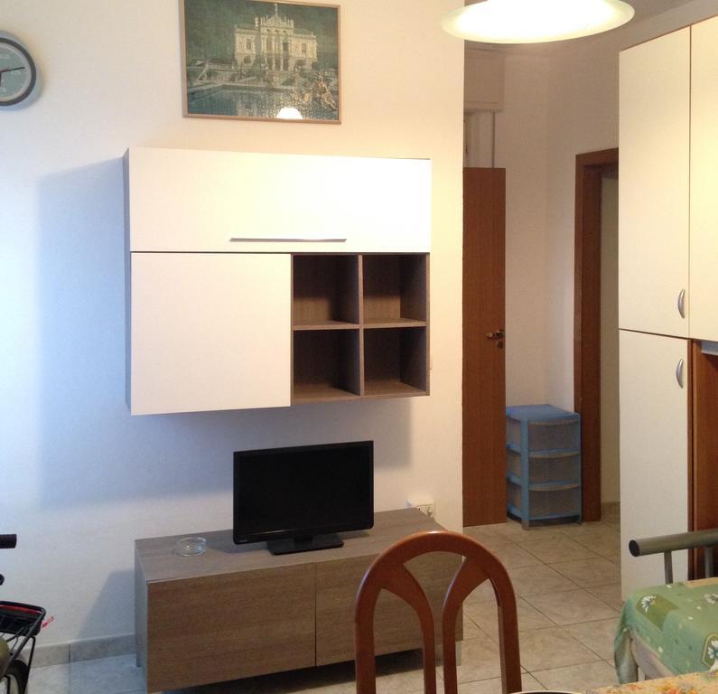 Residence Regni Σενιγκάλια Δωμάτιο φωτογραφία