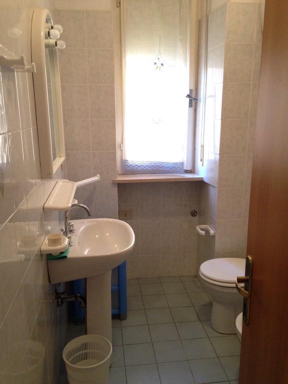 Residence Regni Σενιγκάλια Δωμάτιο φωτογραφία